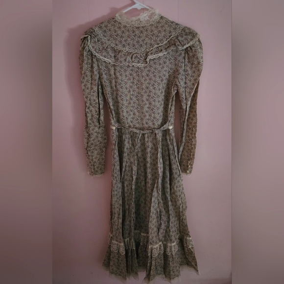 Vintage Gunne Sax Floral Dress - Picture 2 of 5